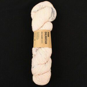 KRAEO Uncle Mulberry Worsted Yarn SW Merino Mulberry Silk Pink Dalmatian
